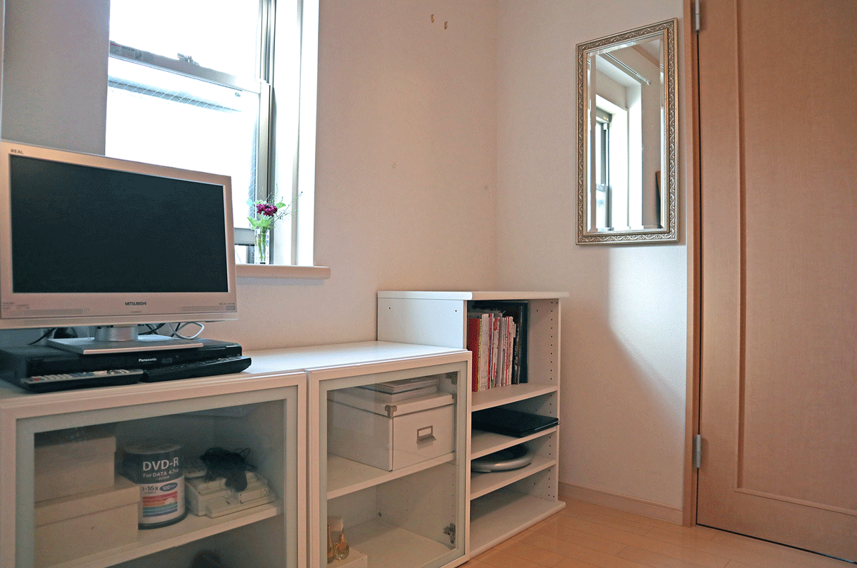 額縁メーカー企画スタッフが提案する フレームのある生活 への模様替えのすすめ 後編 ラーソン ジュール ニッポン株式会社